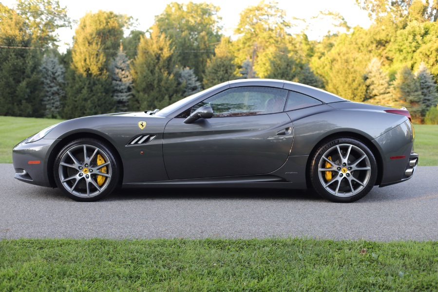Used Ferrari California 2dr Conv 2012 | Meccanic Shop North Inc. North Salem, New York Used Ferrari California 2dr Conv 2012 | Meccanic Shop North Inc. North Salem, New York