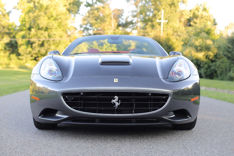 Used Ferrari California 2dr Conv 2012 | Meccanic Shop North Inc. North Salem, New York Used Ferrari California 2dr Conv 2012 | Meccanic Shop North Inc. North Salem, New York