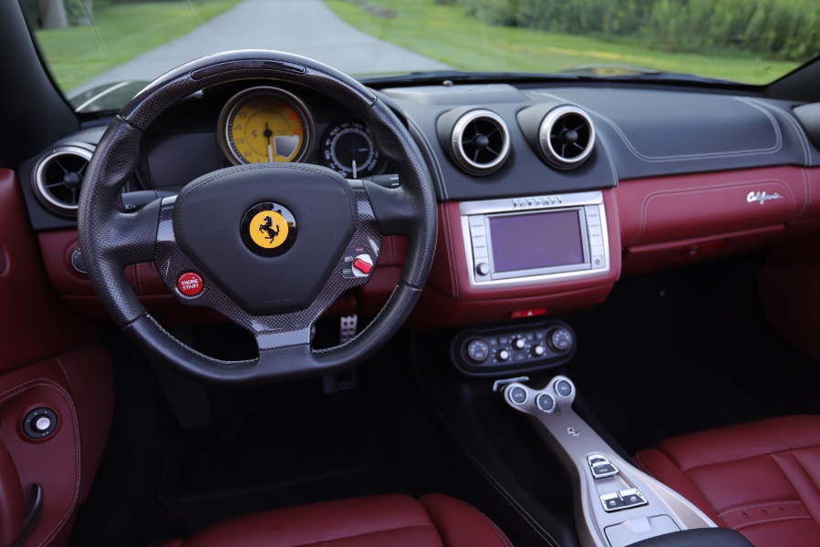 Used Ferrari California 2dr Conv 2012 | Meccanic Shop North Inc. North Salem, New York Used Ferrari California 2dr Conv 2012 | Meccanic Shop North Inc. North Salem, New York