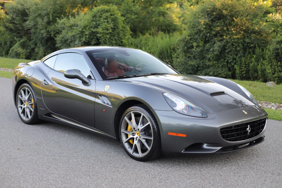 Used Ferrari California 2dr Conv 2012 | Meccanic Shop North Inc. North Salem, New York Used Ferrari California 2dr Conv 2012 | Meccanic Shop North Inc. North Salem, New York