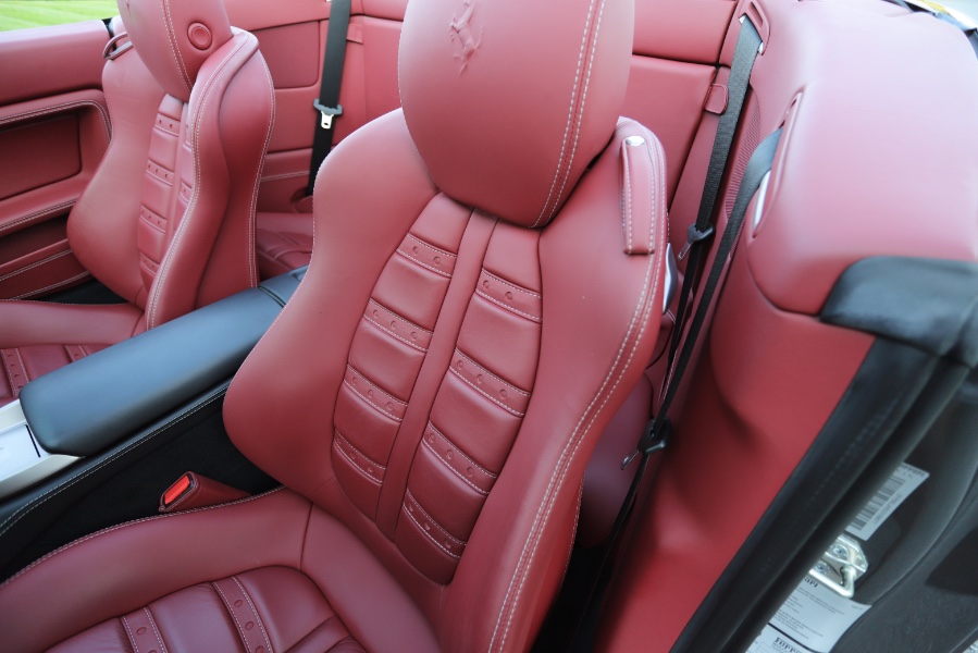 Used Ferrari California 2dr Conv 2012 | Meccanic Shop North Inc. North Salem, New York Used Ferrari California 2dr Conv 2012 | Meccanic Shop North Inc. North Salem, New York