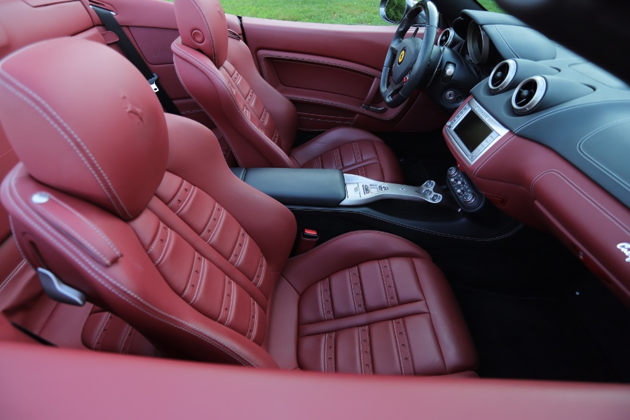 Used Ferrari California 2dr Conv 2012 | Meccanic Shop North Inc. North Salem, New York Used Ferrari California 2dr Conv 2012 | Meccanic Shop North Inc. North Salem, New York