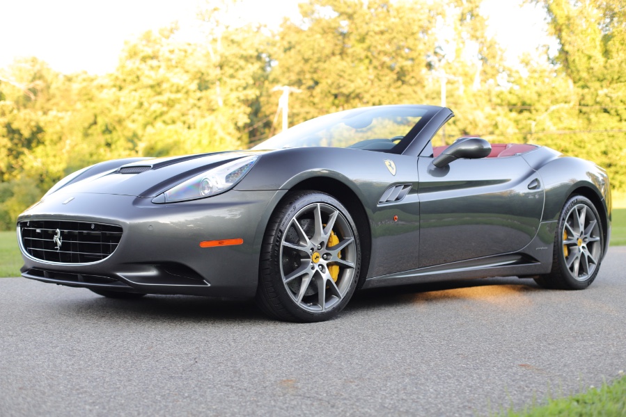 Used Ferrari California 2dr Conv 2012 | Meccanic Shop North Inc. North Salem, New York Used Ferrari California 2dr Conv 2012 | Meccanic Shop North Inc. North Salem, New York