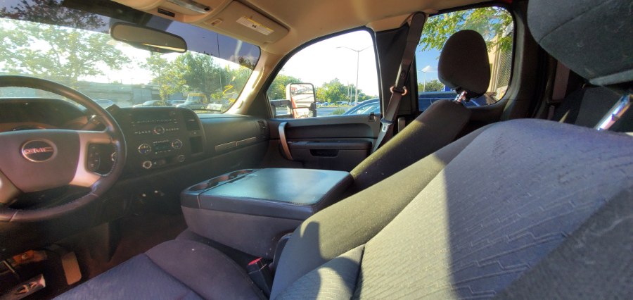 Used GMC Sierra 1500 4WD Ext Cab 143.5" SLE 2010 | Rubber Bros Auto World. Brooklyn, New York Used GMC Sierra 1500 4WD Ext Cab 143.5" SLE 2010 | Rubber Bros Auto World. Brooklyn, New York
