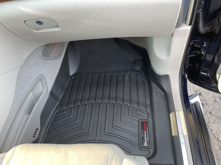 Used Saturn Outlook XR Sport Utility 4D 2007 | Mixcars, Inc. Fredericksburg, Virginia Used Saturn Outlook XR Sport Utility 4D 2007 | Mixcars, Inc. Fredericksburg, Virginia