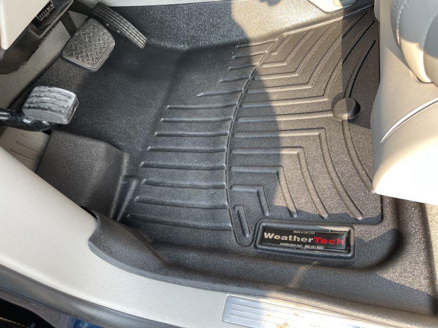 Used Saturn Outlook XR Sport Utility 4D 2007 | Mixcars, Inc. Fredericksburg, Virginia Used Saturn Outlook XR Sport Utility 4D 2007 | Mixcars, Inc. Fredericksburg, Virginia