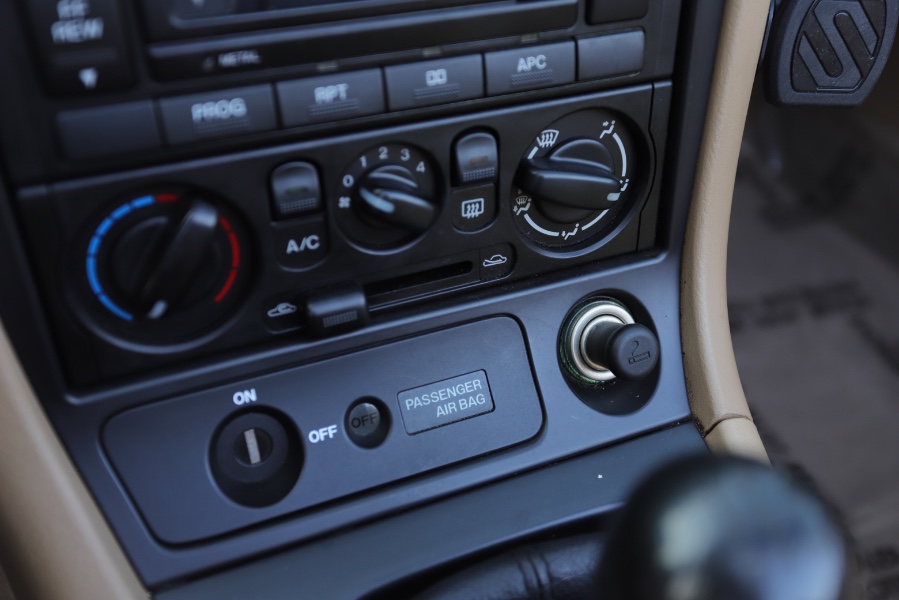 2000 Mazda MX-5 Miata 2dr Conv Base Manual, available for sale in North Salem, New York | Meccanic Shop North Inc. North Salem, New York 2000 Mazda MX-5 Miata 2dr Conv Base Manual, available for sale in North Salem, New York | Meccanic Shop North Inc. North Salem, New York