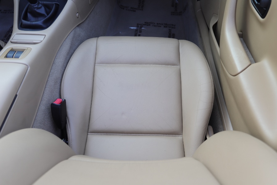 2000 Mazda MX-5 Miata 2dr Conv Base Manual, available for sale in North Salem, New York | Meccanic Shop North Inc. North Salem, New York 2000 Mazda MX-5 Miata 2dr Conv Base Manual, available for sale in North Salem, New York | Meccanic Shop North Inc. North Salem, New York