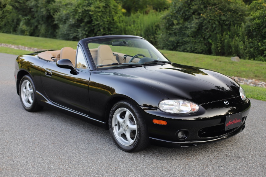 2000 Mazda MX-5 Miata 2dr Conv Base Manual, available for sale in North Salem, New York | Meccanic Shop North Inc. North Salem, New York 2000 Mazda MX-5 Miata 2dr Conv Base Manual, available for sale in North Salem, New York | Meccanic Shop North Inc. North Salem, New York