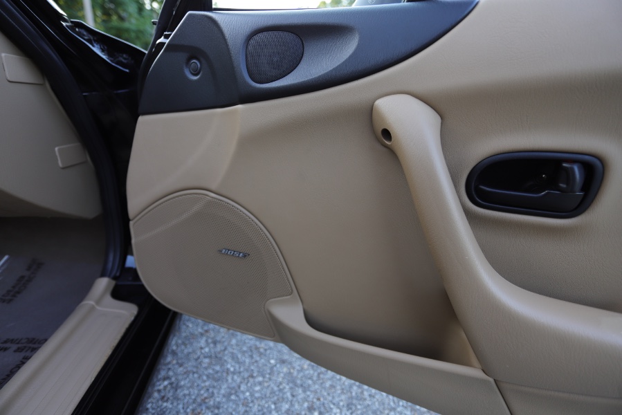 2000 Mazda MX-5 Miata 2dr Conv Base Manual, available for sale in North Salem, New York | Meccanic Shop North Inc. North Salem, New York 2000 Mazda MX-5 Miata 2dr Conv Base Manual, available for sale in North Salem, New York | Meccanic Shop North Inc. North Salem, New York