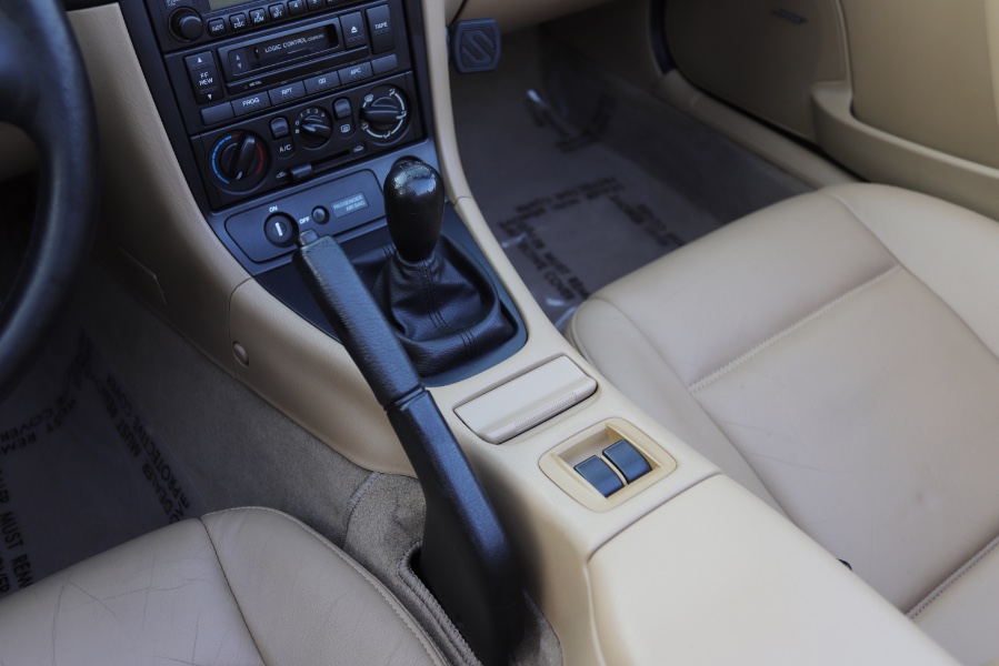 2000 Mazda MX-5 Miata 2dr Conv Base Manual, available for sale in North Salem, New York | Meccanic Shop North Inc. North Salem, New York 2000 Mazda MX-5 Miata 2dr Conv Base Manual, available for sale in North Salem, New York | Meccanic Shop North Inc. North Salem, New York