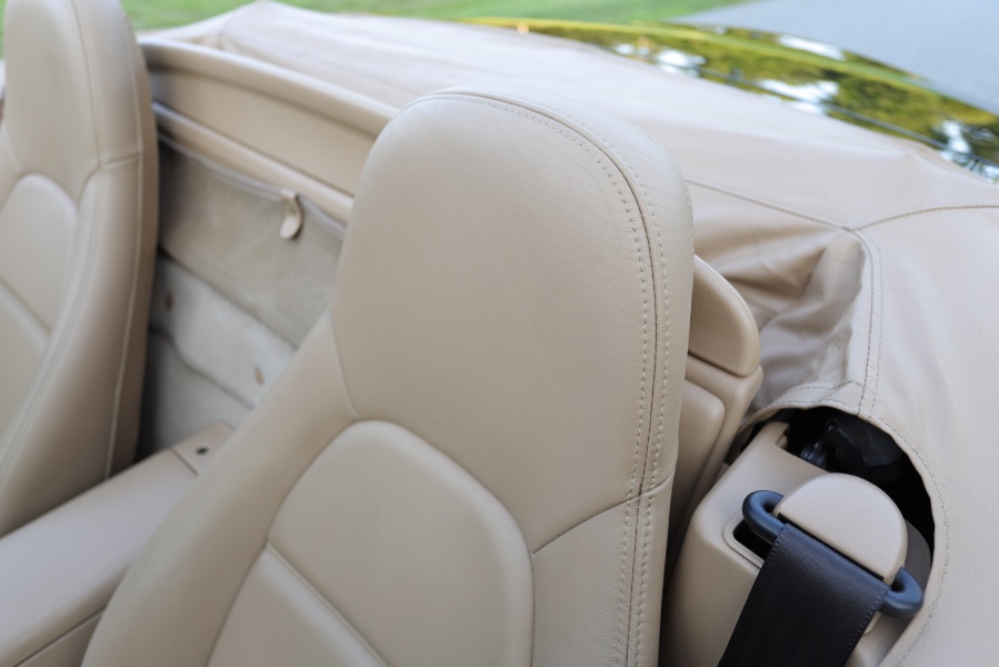 2000 Mazda MX-5 Miata 2dr Conv Base Manual, available for sale in North Salem, New York | Meccanic Shop North Inc. North Salem, New York 2000 Mazda MX-5 Miata 2dr Conv Base Manual, available for sale in North Salem, New York | Meccanic Shop North Inc. North Salem, New York