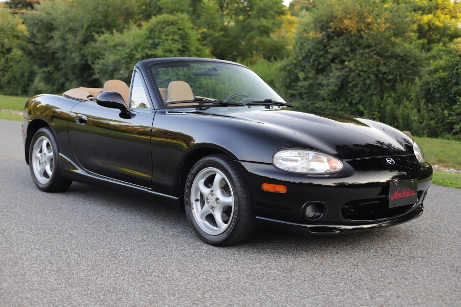 2000 Mazda MX-5 Miata 2dr Conv Base Manual, available for sale in North Salem, New York | Meccanic Shop North Inc. North Salem, New York 2000 Mazda MX-5 Miata 2dr Conv Base Manual, available for sale in North Salem, New York | Meccanic Shop North Inc. North Salem, New York