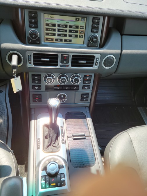 2007 Land Rover Range Rover 4WD 4dr HSE Super Clean Loaded, available for sale in East Windsor, Connecticut | Toro Auto. East Windsor, Connecticut 2007 Land Rover Range Rover 4WD 4dr HSE Super Clean Loaded, available for sale in East Windsor, Connecticut | Toro Auto. East Windsor, Connecticut