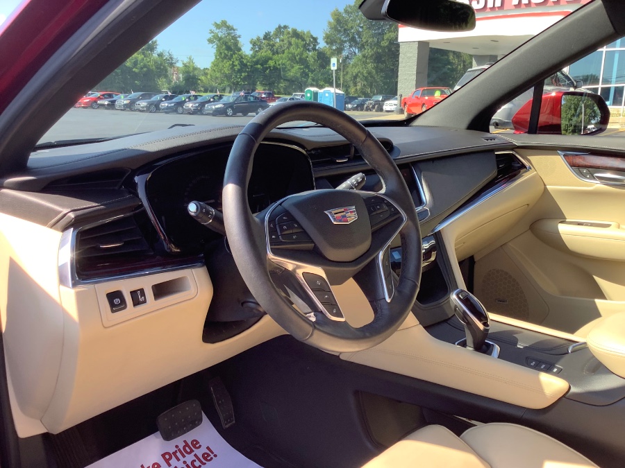 Used Cadillac XT5 AWD 4dr Luxury 2017 | Marsh Auto Sales LLC. Ortonville, Michigan Used Cadillac XT5 AWD 4dr Luxury 2017 | Marsh Auto Sales LLC. Ortonville, Michigan