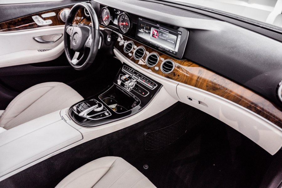 Used Mercedes-Benz E-Class E 300 4MATIC Sedan 2018 | 26 Motors Corp. Bronx, New York Used Mercedes-Benz E-Class E 300 4MATIC Sedan 2018 | 26 Motors Corp. Bronx, New York