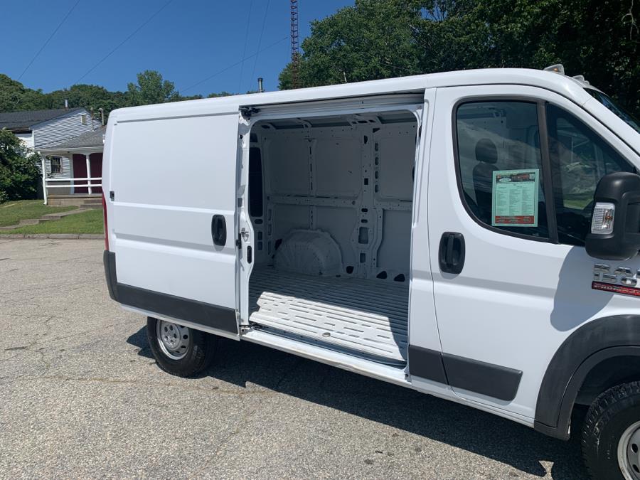 Used Ram ProMaster Cargo Van 1500 Low Roof 136" WB 2018 | Saybrook Auto Barn. Old Saybrook, Connecticut Used Ram ProMaster Cargo Van 1500 Low Roof 136" WB 2018 | Saybrook Auto Barn. Old Saybrook, Connecticut