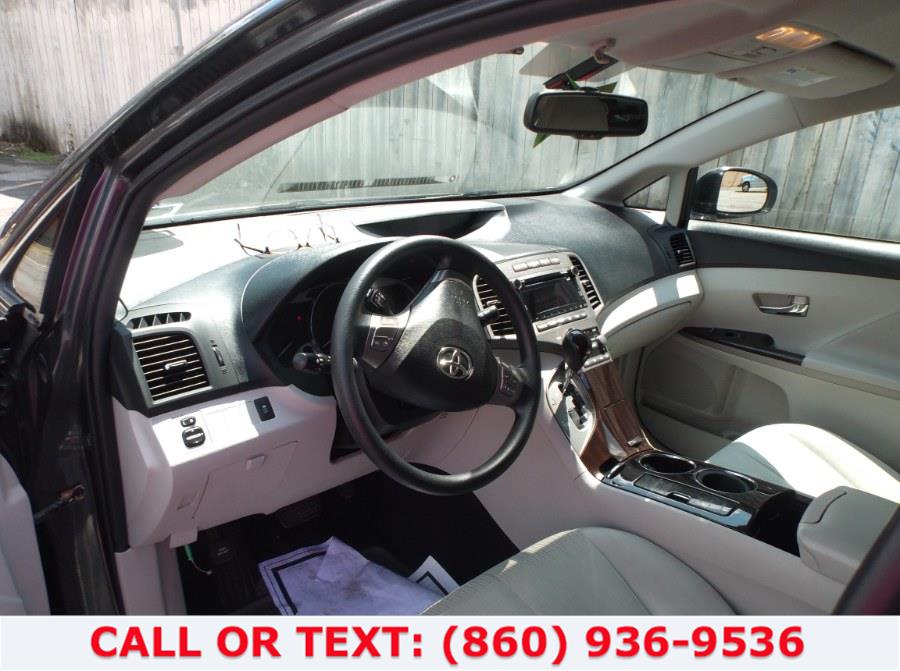 Used Toyota Venza 4dr Wgn I4 AWD 2010 | Lee Motors Sales Inc. Hartford, Connecticut Used Toyota Venza 4dr Wgn I4 AWD 2010 | Lee Motors Sales Inc. Hartford, Connecticut