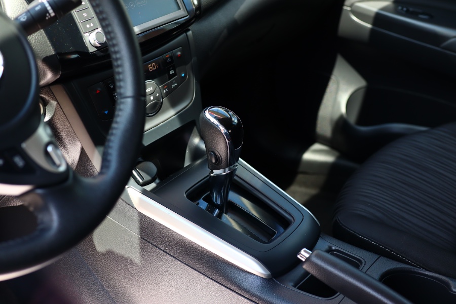 Used Nissan Sentra SV CVT *Ltd Avail* 2019 | Hillside Auto Mall Inc.. Jamaica, New York Used Nissan Sentra SV CVT *Ltd Avail* 2019 | Hillside Auto Mall Inc.. Jamaica, New York
