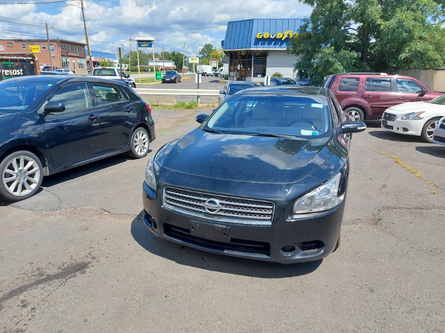 2010 Nissan Maxima 4dr Sdn V6 CVT 3.5 SV w/Premium Pkg, available for sale in West Hartford, Connecticut | Chadrad Motors llc. West Hartford, Connecticut 2010 Nissan Maxima 4dr Sdn V6 CVT 3.5 SV w/Premium Pkg, available for sale in West Hartford, Connecticut | Chadrad Motors llc. West Hartford, Connecticut