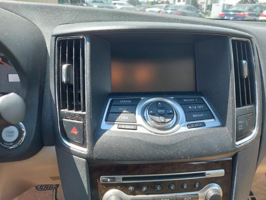 2010 Nissan Maxima 4dr Sdn V6 CVT 3.5 SV w/Premium Pkg, available for sale in West Hartford, Connecticut | Chadrad Motors llc. West Hartford, Connecticut 2010 Nissan Maxima 4dr Sdn V6 CVT 3.5 SV w/Premium Pkg, available for sale in West Hartford, Connecticut | Chadrad Motors llc. West Hartford, Connecticut