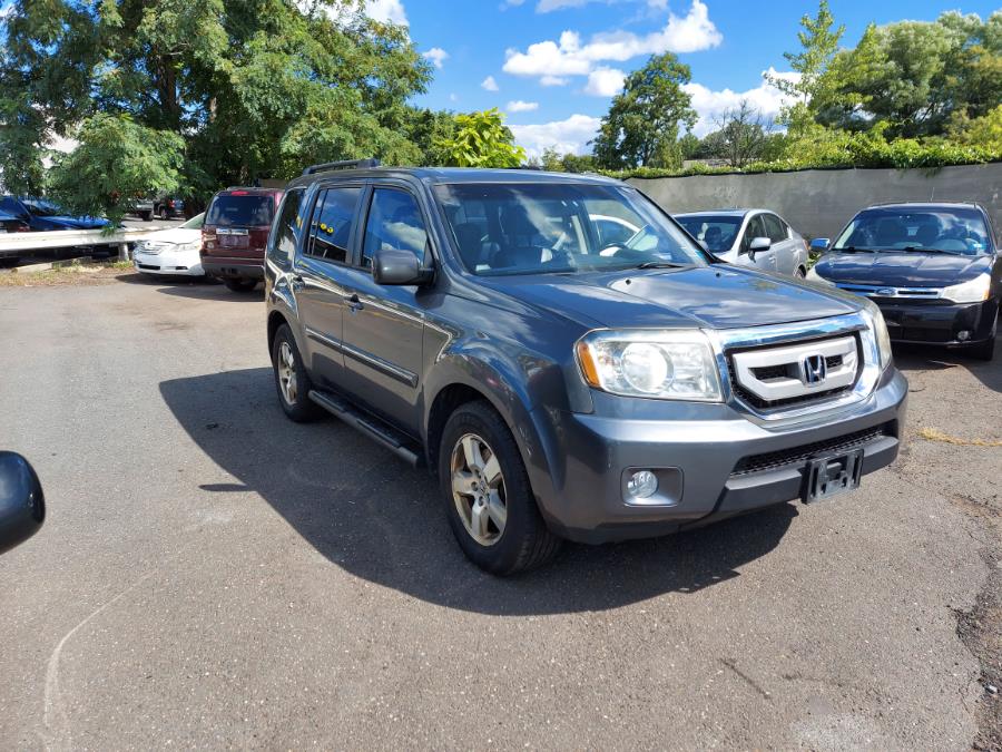 2011 Honda Pilot 4WD 4dr EX-L, available for sale in West Hartford, Connecticut | Chadrad Motors llc. West Hartford, Connecticut 2011 Honda Pilot 4WD 4dr EX-L, available for sale in West Hartford, Connecticut | Chadrad Motors llc. West Hartford, Connecticut