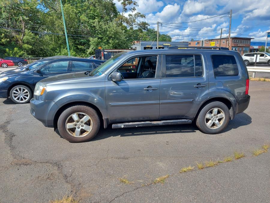 2011 Honda Pilot 4WD 4dr EX-L, available for sale in West Hartford, Connecticut | Chadrad Motors llc. West Hartford, Connecticut 2011 Honda Pilot 4WD 4dr EX-L, available for sale in West Hartford, Connecticut | Chadrad Motors llc. West Hartford, Connecticut