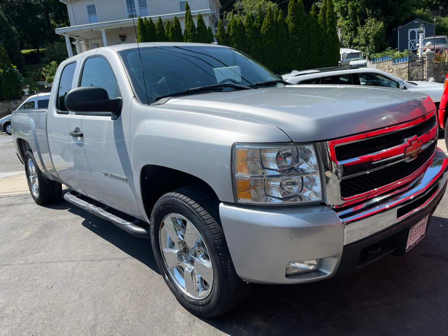 Used Chevrolet Silverado 1500 4WD Ext Cab 143.5" LT 2011 | JC Lopez Auto Sales Corp. Port Chester, New York Used Chevrolet Silverado 1500 4WD Ext Cab 143.5" LT 2011 | JC Lopez Auto Sales Corp. Port Chester, New York