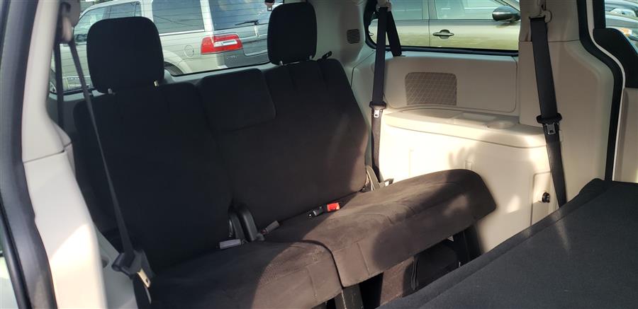 Used Dodge Grand Caravan 4dr Wgn American Value Pkg 2013 | Victoria Preowned Autos Inc. Little Ferry, New Jersey Used Dodge Grand Caravan 4dr Wgn American Value Pkg 2013 | Victoria Preowned Autos Inc. Little Ferry, New Jersey