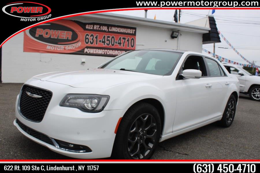 2016 Chrysler 300 4dr Sdn 300S Alloy Edition AWD, available for sale in Lindenhurst, New York | Power Motor Group. Lindenhurst, New York