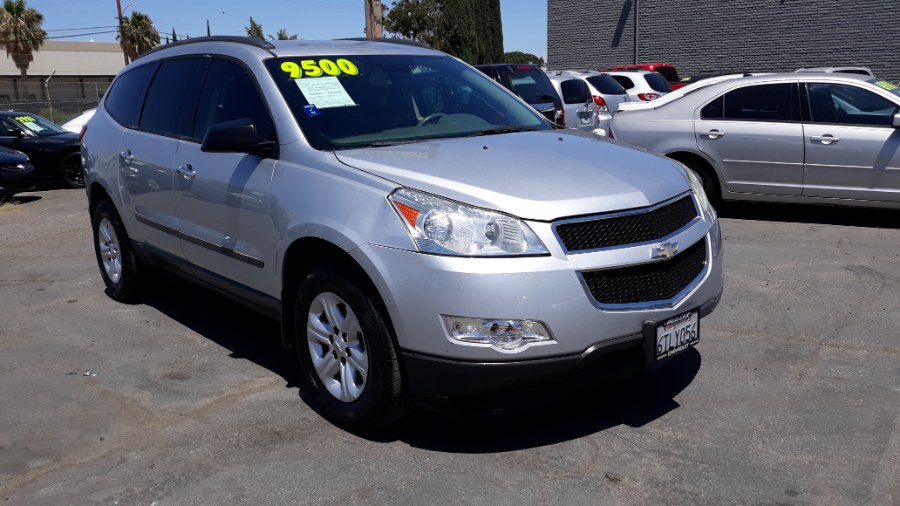 2011 Chevrolet Traverse FWD 4dr LS, available for sale in Garden Grove, California | U Save Auto Auction. Garden Grove, California