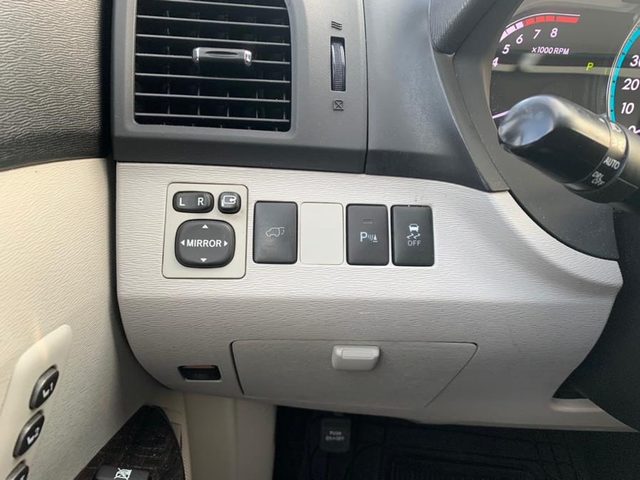 Used Toyota Venza 4dr Wgn V6 AWD Limited (Natl) 2015 | European Auto Expo. Lodi, New Jersey Used Toyota Venza 4dr Wgn V6 AWD Limited (Natl) 2015 | European Auto Expo. Lodi, New Jersey