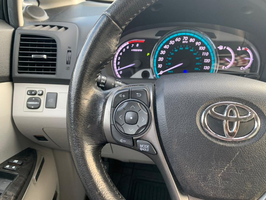 Used Toyota Venza 4dr Wgn V6 AWD Limited (Natl) 2015 | European Auto Expo. Lodi, New Jersey Used Toyota Venza 4dr Wgn V6 AWD Limited (Natl) 2015 | European Auto Expo. Lodi, New Jersey