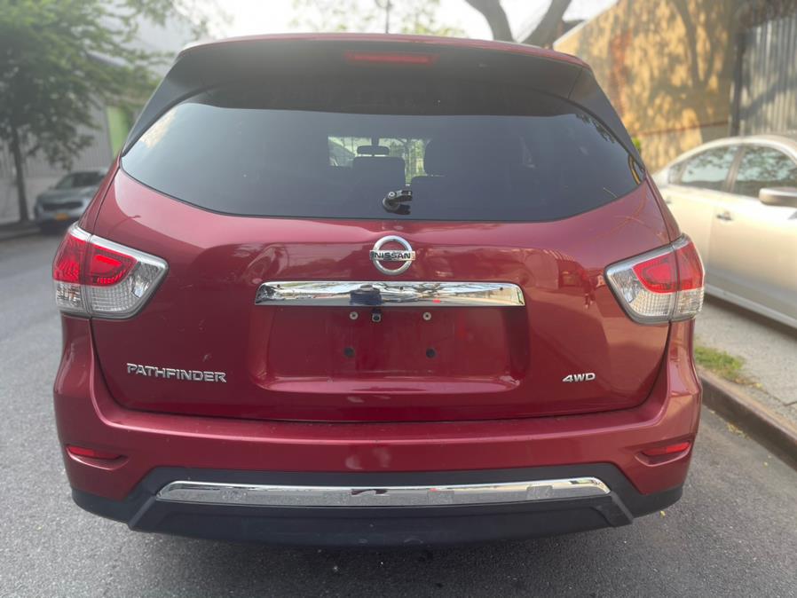 Used Nissan Pathfinder 4WD 4dr S 2014 | NYC Automart Inc. Brooklyn, New York Used Nissan Pathfinder 4WD 4dr S 2014 | NYC Automart Inc. Brooklyn, New York
