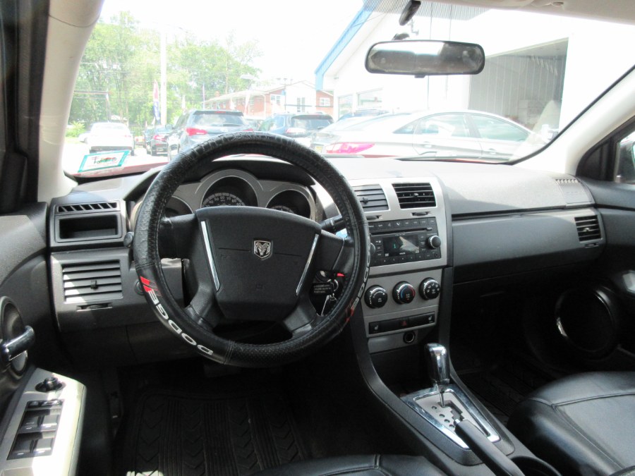 Used Dodge Avenger 4dr Sdn R/T 2010 | Route 27 Auto Mall. Linden, New Jersey Used Dodge Avenger 4dr Sdn R/T 2010 | Route 27 Auto Mall. Linden, New Jersey