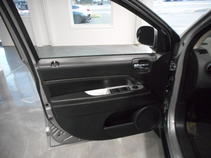 Used Jeep Compass 4WD 4dr High Altitude Edition 2015 | Auto Gallery. Lodi, New Jersey Used Jeep Compass 4WD 4dr High Altitude Edition 2015 | Auto Gallery. Lodi, New Jersey