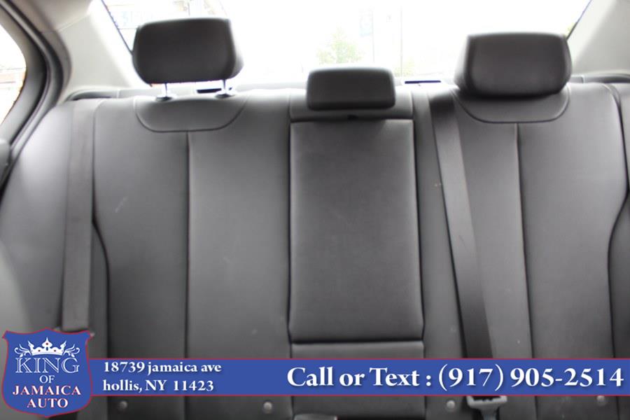2018 BMW 3 Series 320i xDrive Sedan, available for sale in Hollis, New York | King of Jamaica Auto Inc. Hollis, New York 2018 BMW 3 Series 320i xDrive Sedan, available for sale in Hollis, New York | King of Jamaica Auto Inc. Hollis, New York