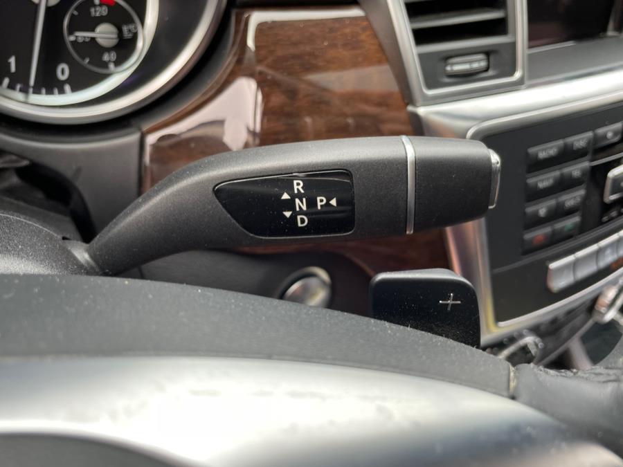 2014 Mercedes-Benz M-Class 4MATIC 4dr ML350, available for sale in Elmont, New York | Sunrise of Elmont. Elmont, New York 2014 Mercedes-Benz M-Class 4MATIC 4dr ML350, available for sale in Elmont, New York | Sunrise of Elmont. Elmont, New York