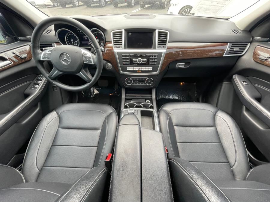 2014 Mercedes-Benz M-Class 4MATIC 4dr ML350, available for sale in Elmont, New York | Sunrise of Elmont. Elmont, New York 2014 Mercedes-Benz M-Class 4MATIC 4dr ML350, available for sale in Elmont, New York | Sunrise of Elmont. Elmont, New York