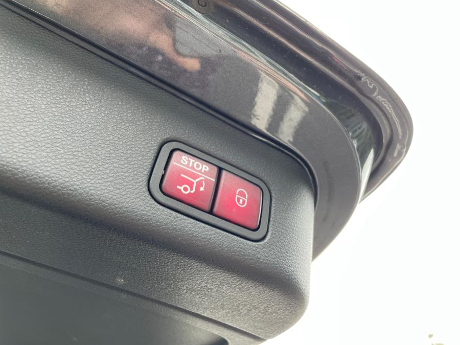 2014 Mercedes-Benz M-Class 4MATIC 4dr ML350, available for sale in Elmont, New York | Sunrise of Elmont. Elmont, New York 2014 Mercedes-Benz M-Class 4MATIC 4dr ML350, available for sale in Elmont, New York | Sunrise of Elmont. Elmont, New York