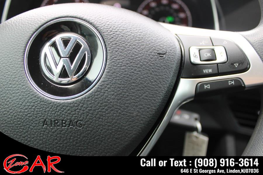 Used Volkswagen Jetta SEL Auto w/SULEV 2020 | Car Zone. Linden, New Jersey Used Volkswagen Jetta SEL Auto w/SULEV 2020 | Car Zone. Linden, New Jersey