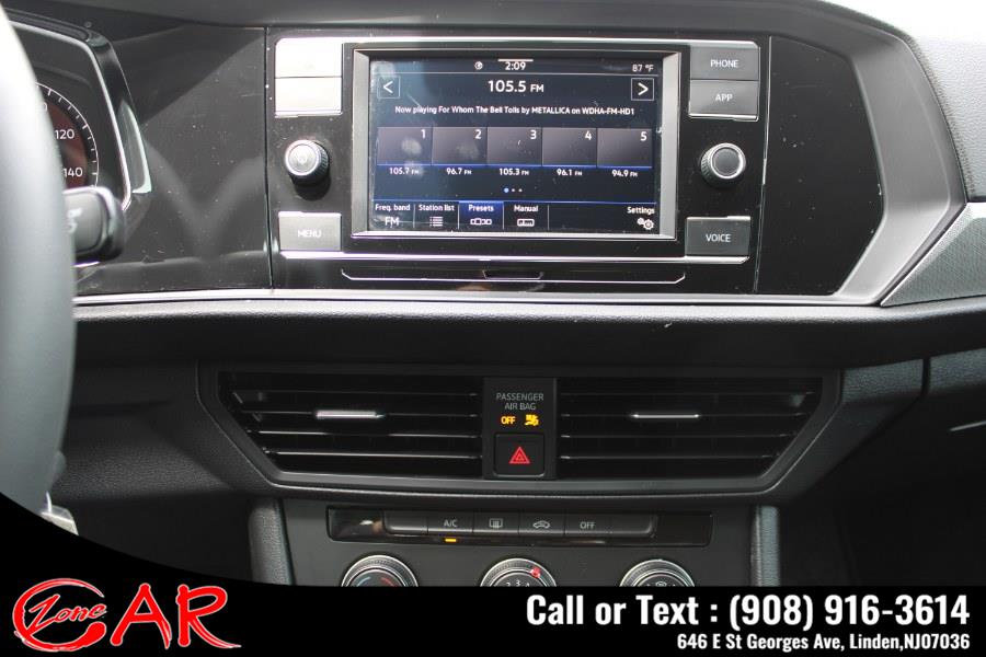 Used Volkswagen Jetta SEL Auto w/SULEV 2020 | Car Zone. Linden, New Jersey Used Volkswagen Jetta SEL Auto w/SULEV 2020 | Car Zone. Linden, New Jersey