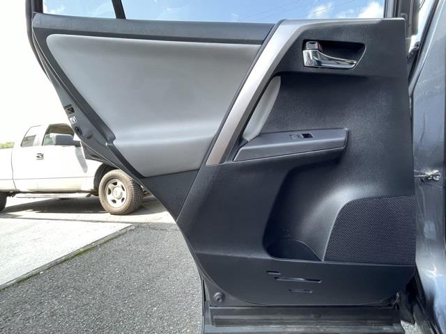 Used Toyota Rav4 XLE 2018 | Blasius Federal Road. Brookfield, Connecticut Used Toyota Rav4 XLE 2018 | Blasius Federal Road. Brookfield, Connecticut