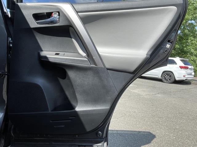 Used Toyota Rav4 XLE 2018 | Blasius Federal Road. Brookfield, Connecticut Used Toyota Rav4 XLE 2018 | Blasius Federal Road. Brookfield, Connecticut