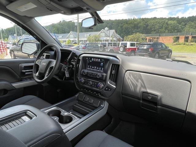 Used Chevrolet Silverado 1500 LT 2018 | Blasius Federal Road. Brookfield, Connecticut Used Chevrolet Silverado 1500 LT 2018 | Blasius Federal Road. Brookfield, Connecticut