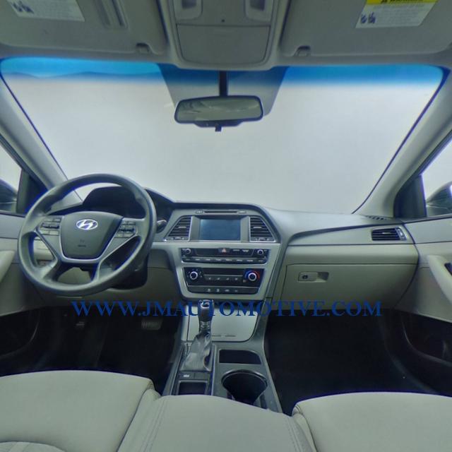 2016 Hyundai Sonata 4dr Sdn 2.4L SE, available for sale in Naugatuck, Connecticut | J&M Automotive Sls&Svc LLC. Naugatuck, Connecticut 2016 Hyundai Sonata 4dr Sdn 2.4L SE, available for sale in Naugatuck, Connecticut | J&M Automotive Sls&Svc LLC. Naugatuck, Connecticut