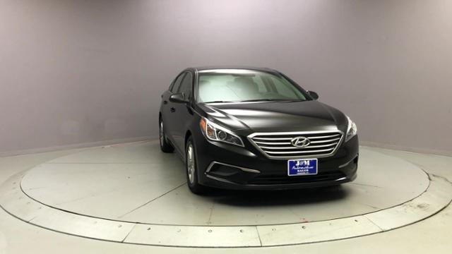 2016 Hyundai Sonata 4dr Sdn 2.4L SE, available for sale in Naugatuck, Connecticut | J&M Automotive Sls&Svc LLC. Naugatuck, Connecticut 2016 Hyundai Sonata 4dr Sdn 2.4L SE, available for sale in Naugatuck, Connecticut | J&M Automotive Sls&Svc LLC. Naugatuck, Connecticut