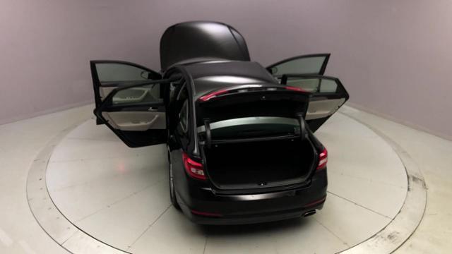 2016 Hyundai Sonata 4dr Sdn 2.4L SE, available for sale in Naugatuck, Connecticut | J&M Automotive Sls&Svc LLC. Naugatuck, Connecticut 2016 Hyundai Sonata 4dr Sdn 2.4L SE, available for sale in Naugatuck, Connecticut | J&M Automotive Sls&Svc LLC. Naugatuck, Connecticut