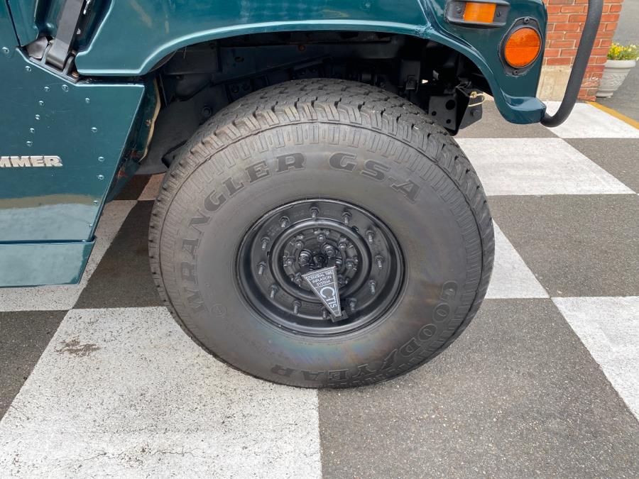 1995 AM General Hummer 4dr Open Top Hard Doors, available for sale in Waterbury, Connecticut | National Auto Brokers, Inc.. Waterbury, Connecticut 1995 AM General Hummer 4dr Open Top Hard Doors, available for sale in Waterbury, Connecticut | National Auto Brokers, Inc.. Waterbury, Connecticut