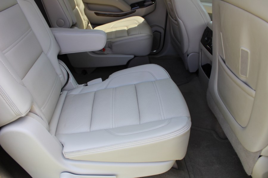 2016 GMC Yukon XL 4WD 4dr Denali, available for sale in Great Neck, New York | Great Neck Car Buyers & Sellers. Great Neck, New York 2016 GMC Yukon XL 4WD 4dr Denali, available for sale in Great Neck, New York | Great Neck Car Buyers & Sellers. Great Neck, New York